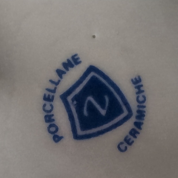 VGT, Porcelain Italian Mid-century Cat Figurine. - Picture 7 of 8